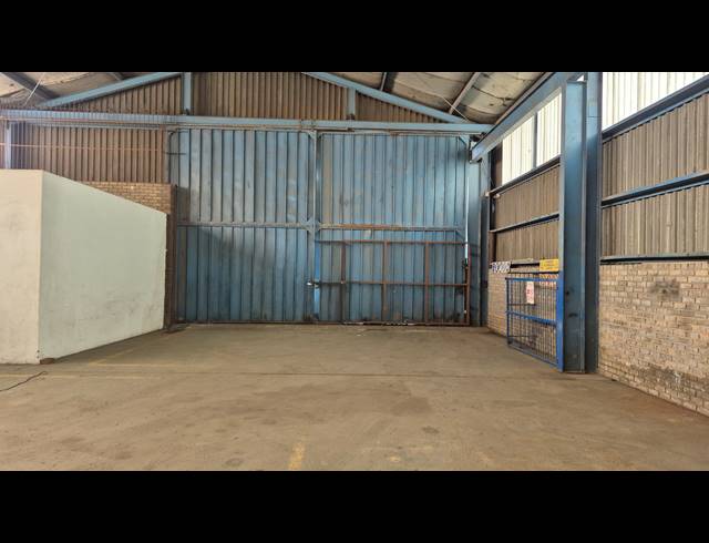 1,000M² FACTORY TO LET IN ANDERBOLT